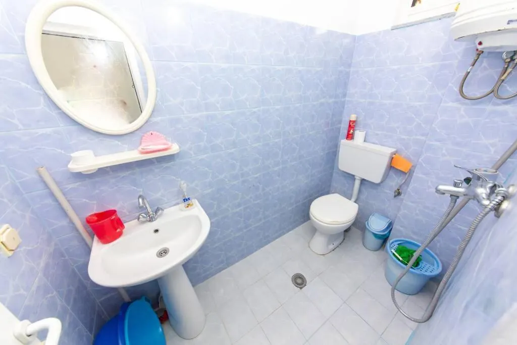 Garden Villa Sarande Apt-3 0*,  אלבניה